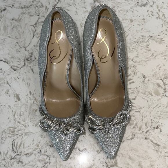 Sam Edelman DEELA Pointed Toe Heel in Soft Silver - Picture 9 of 16